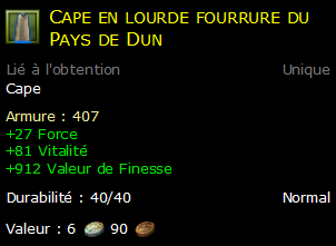 Cape en lourde fourrure du Pays de Dun